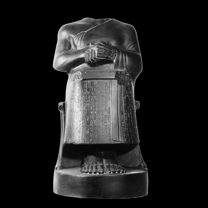 Gudea, l’architecte au plan - Antiquités orientales - Reproduction d’une sculpture du Musée du Louvre, Paris