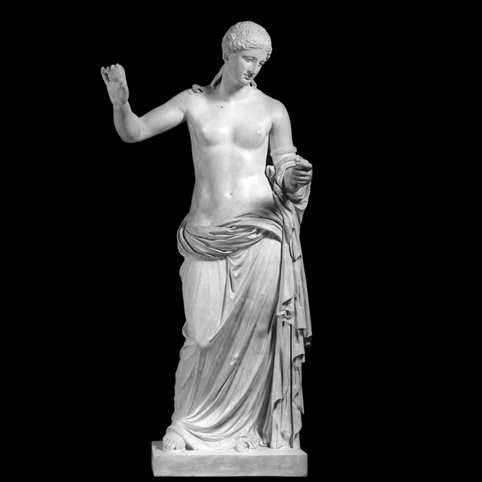 Aphrodite, known as the Venus of Arles - Greco-Roman antiquities - Reproduction d’une sculpture du Musée du Louvre, Paris