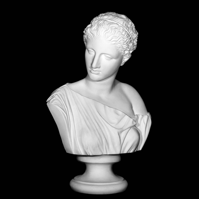 Buste d’Artemis dite Diane de Gabies - Antiquités gréco-romaines - Reproduction d’une sculpture du Musée du Louvre, Paris