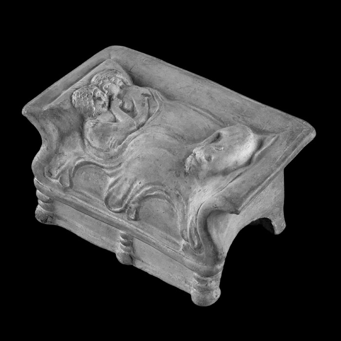 Les amants de Bordeaux - Antiquités gréco-romaines - Reproduction d’une sculpture du Musée d’Archéologie nationale, Saint-Germain-en-Laye