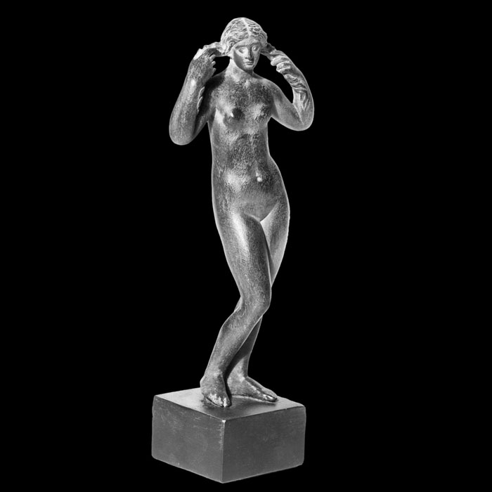 Aphrodite arranging her hair - Greco-Roman antiquities - Reproduction d’une sculpture du Musée du Louvre, Paris