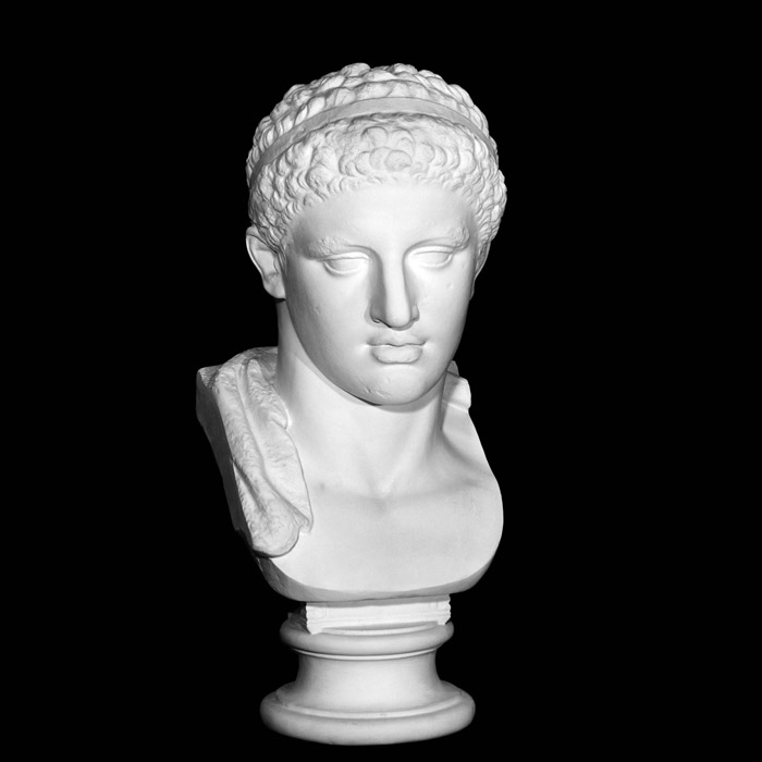 Buste d’Hercule jeune - Antiquités gréco-romaines - Reproduction d’une sculpture du Musée du Louvre, Paris