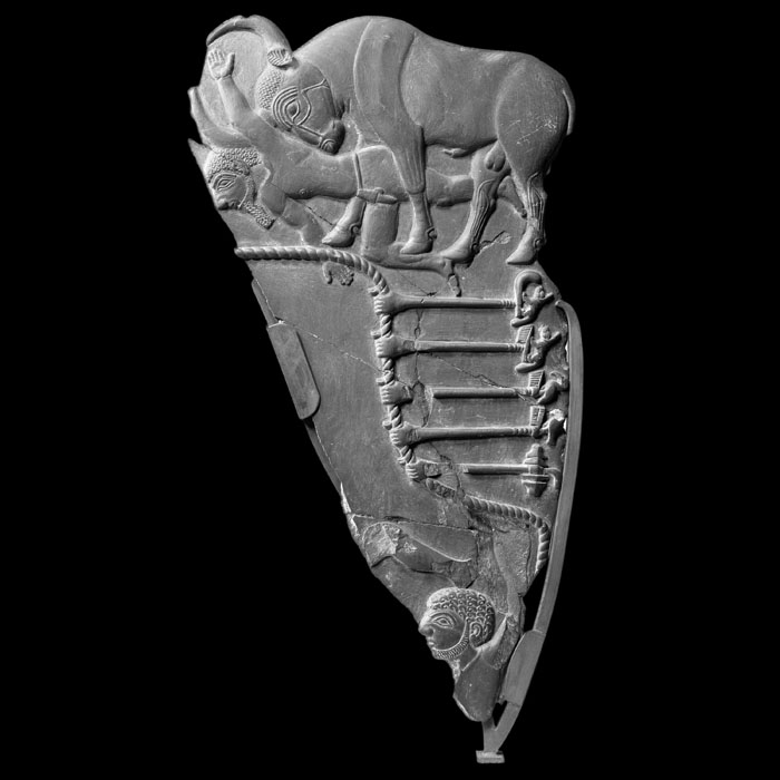 Palette au taureau - Antiquités égyptiennes - Reproduction d’une sculpture du Musée du Louvre, Paris