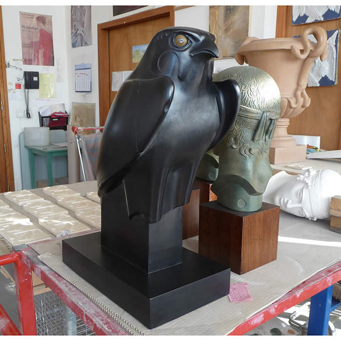 Faucon Horus - Antiquités égyptiennes - Reproduction d’une sculpture du Musée du Louvre, Paris