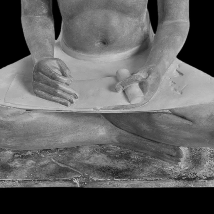 Scribe de Saqqara dit accroupi - Antiquités égyptiennes - Reproduction d’une sculpture du Musée du Louvre, Paris