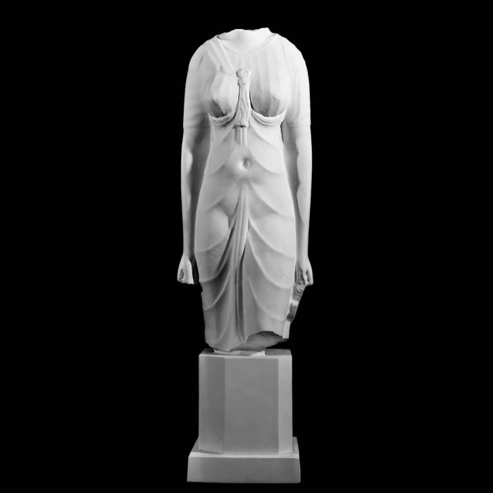 Torse de la déesse Isis - Antiquités égyptiennes - Reproduction d’une sculpture du Musée du Louvre, Paris