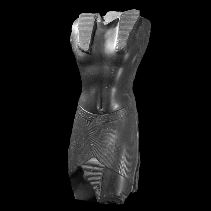 Nectanebo Ier - Antiquités égyptiennes - Reproduction d’une sculpture du Musée du Louvre, Paris