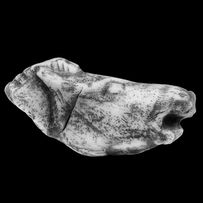 Tête de cheval du Mas-d’Azil - Préhistoire - Reproduction d’une sculpture du Musée d’Archéologie nationale, Saint-Germain-en-Laye