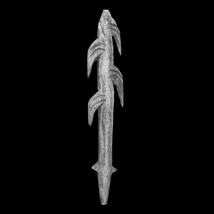 Harpon à deux rangs de barbelures - Préhistoire - Reproduction d’une sculpture du Musée d’Archéologie nationale, Saint-Germain-en-Laye