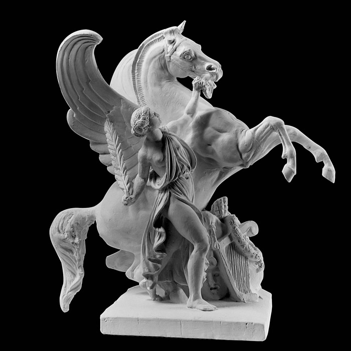 Étude pour la Renommée retenant Pégase (droite) - Reproduction d’une sculpture du Musée d’Orsay, Paris