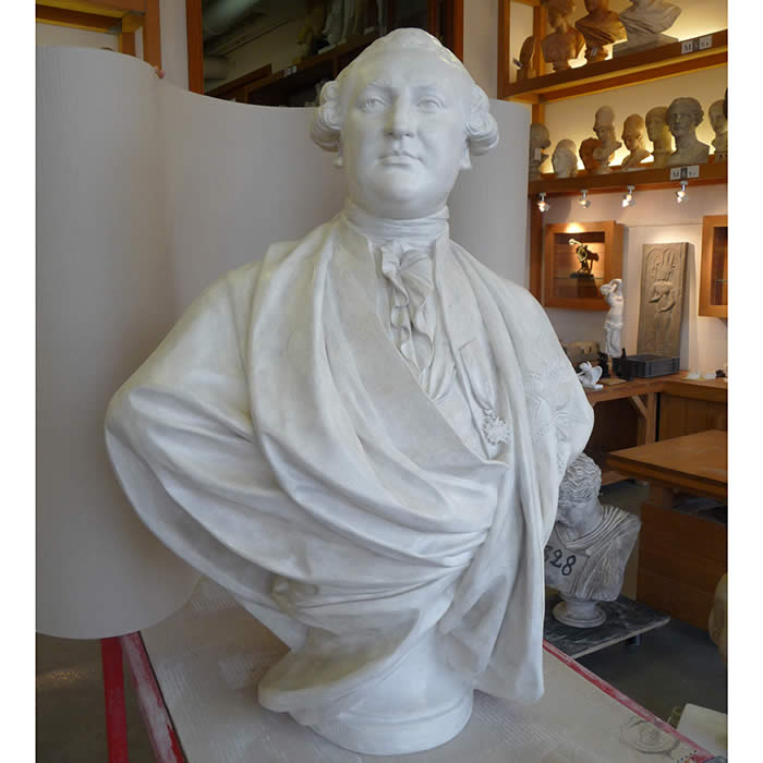 Bust of Louis XVI - Reproduction d’une sculpture du Château de Versailles, Versailles