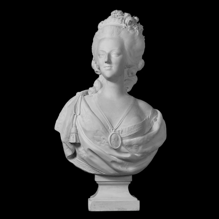 Buste de Marie-Antoinette - Reproduction d’une sculpture du Château de Versailles, Versailles