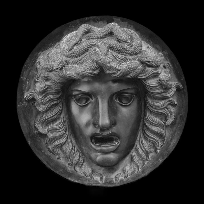 Tête de Méduse - Reproduction d’une sculpture du Musée du Louvre, Paris