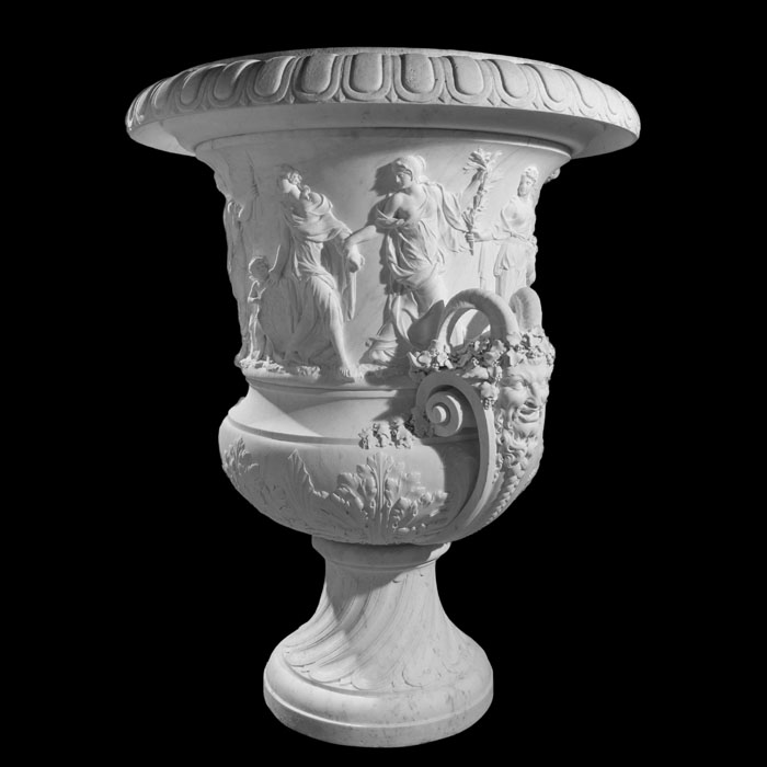 Vase de la Paix - Reproduction d’une sculpture du Château de Versailles, Versailles