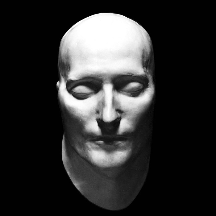 Masque mortuaire de Napoléon I - Reproduction d’une sculpture du Musée national des châteaux de Malmaison et de Bois-Préau, Rueil-Malmaison