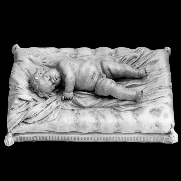 Enfant nu couché - Renaissance - Reproduction d’une sculpture du Musée du Louvre, Paris
