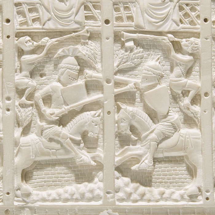 Bas-relief représentant un combat de chevalerie - Moyen Âge - Reproduction d’une sculpture du Walker Art Gallery, Liverpool