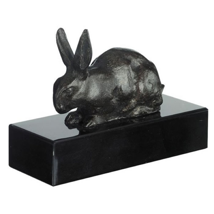 Lapin couché - Reproduction d’une sculpture du Musée du Louvre, Paris