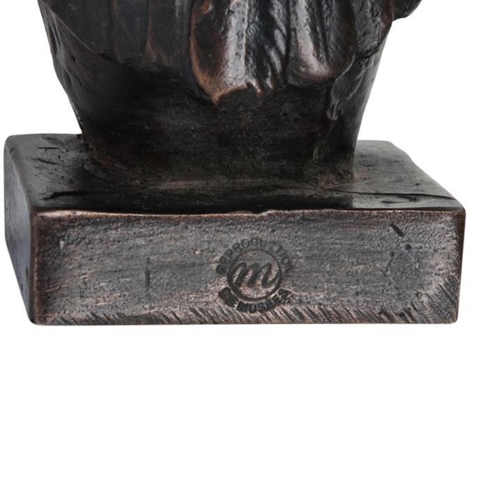 Hibou - Reproduction d’une sculpture du Musée du Louvre, Paris