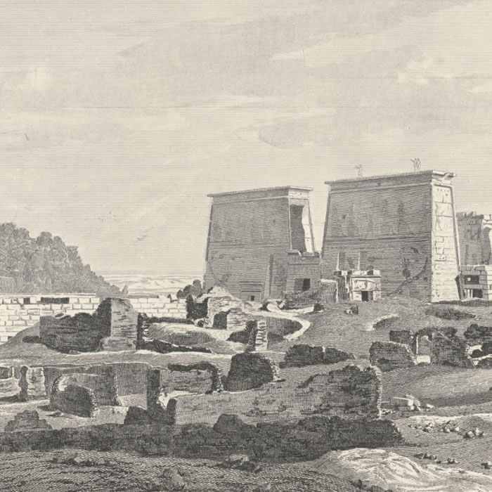 Ile de Philae. Vue des monuments de l’île et des montagnes de granit qui l’environnent