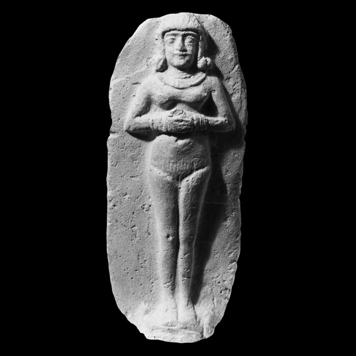 Plaquette figurine of a female nude - Eastern antiquities - Reproduction d’une sculpture du Musée du Louvre, Paris