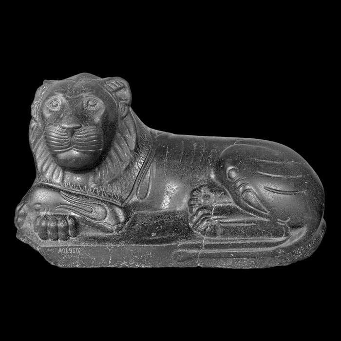 Lion couché (Byblos) - Antiquités orientales - Reproduction d’une sculpture du Musée du Louvre, Paris