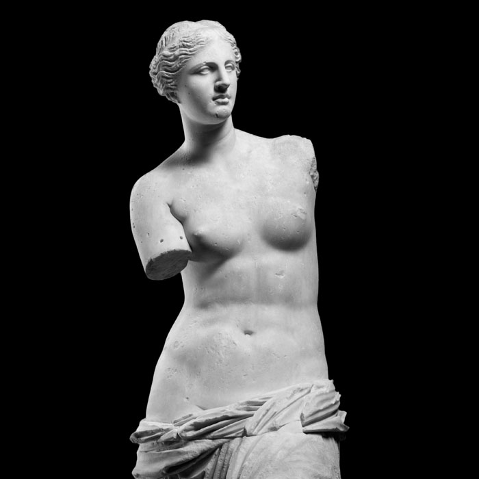 Torse de la Vénus de Milo - Antiquités gréco-romaines - Reproduction d’une sculpture du Musée du Louvre, Paris