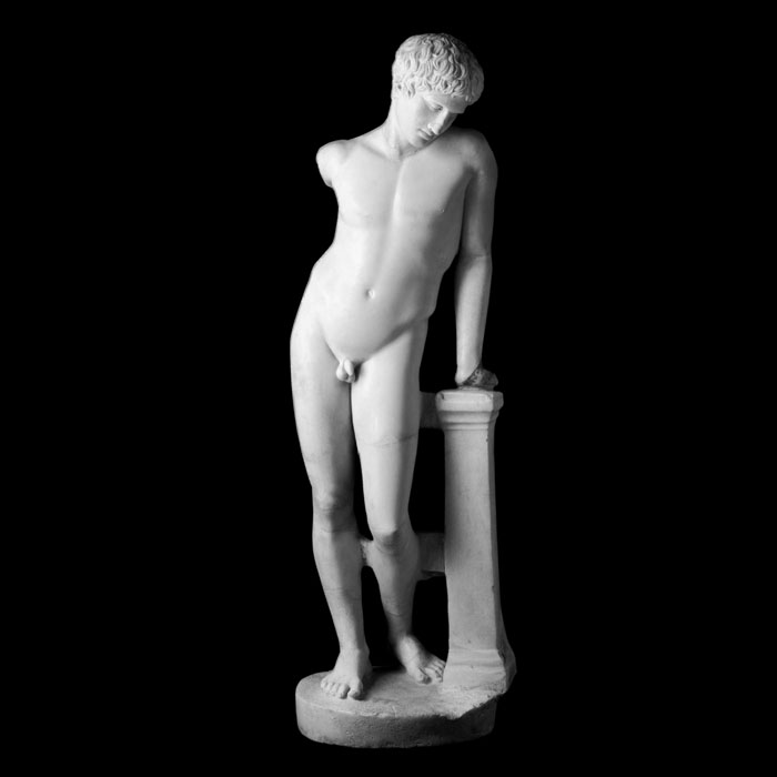 Narcisse adolescent - Antiquités gréco-romaines - Reproduction d’une sculpture du Musée du Louvre, Paris