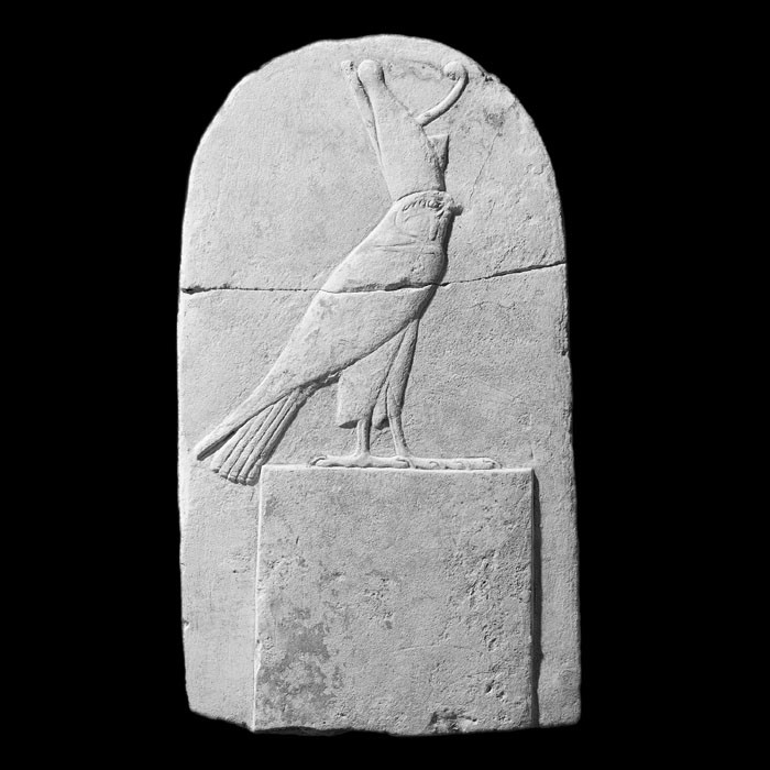Stele of the Horus falcon - Egyptian antiquities - Reproduction d’une sculpture du Musée du Louvre, Paris