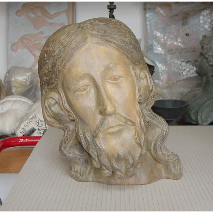 Masque de Christ en croix de Cluny - Moyen Âge - Reproduction d’une sculpture du Musée national du Moyen Âge - Thermes et hôtel de Cluny, Paris