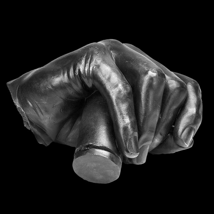 Hand of Louis XV - Reproduction d’une sculpture du Musée du Louvre, Paris