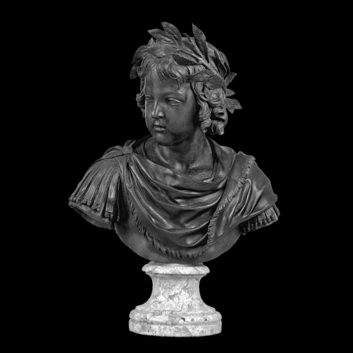 Buste de Louis XIV enfant à l’âge de 5 ans - Reproduction d’une sculpture du Musée du Louvre, Paris