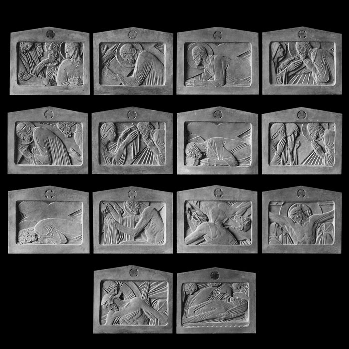 Ensemble du chemin de croix, quatorze stations - Reproduction d’une sculpture du Musée Bouchard, Paris