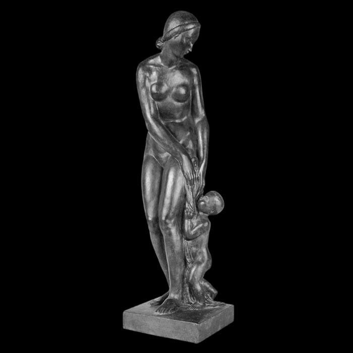 Jeune femme à l’enfant - Reproduction d’une sculpture du MA-30 / Musée des années trente, Boulogne-Billancourt