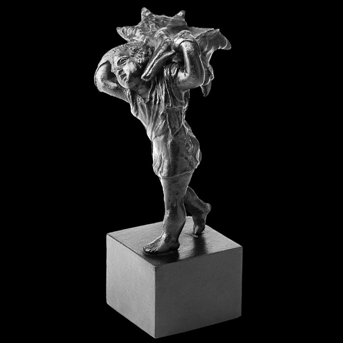 Small inkwell: child with shell - Renaissance - Reproduction d’une sculpture du Musée du Louvre, Paris