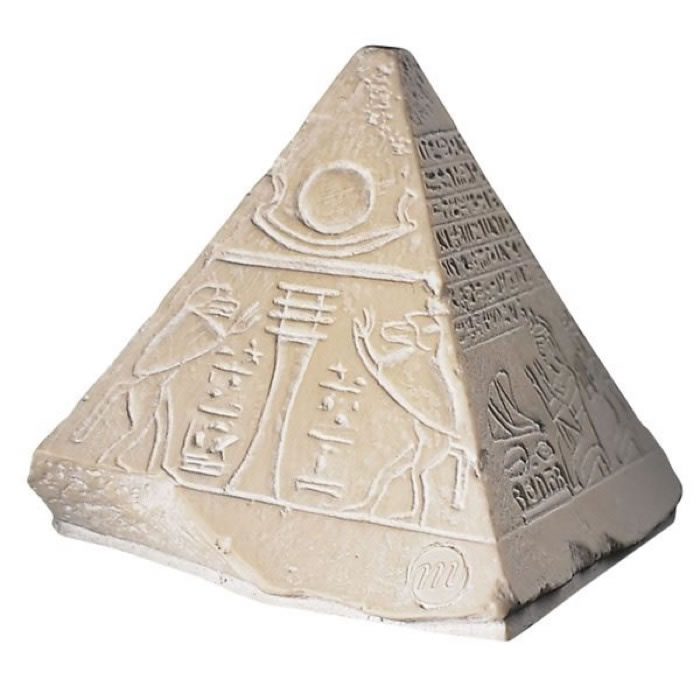 Small pyramidion of Bennebensekhaf - Egyptian antiquities - Reproduction d’une sculpture du Musée du Louvre, Paris