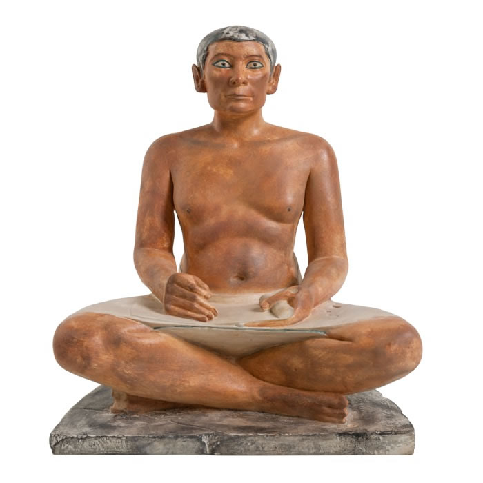 Scribe de Saqqara dit accroupi, réduction de 23,5 cm - Antiquités égyptiennes - Reproduction d’une sculpture du Musée du Louvre, Paris