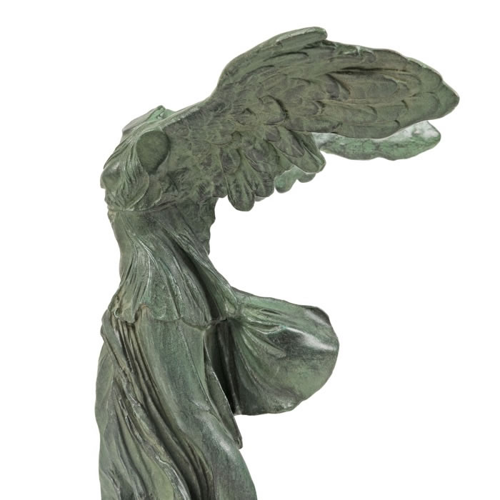 Victoire de Samothrace - Antiquités gréco-romaines - Reproduction d’une sculpture du Musée du Louvre, Paris