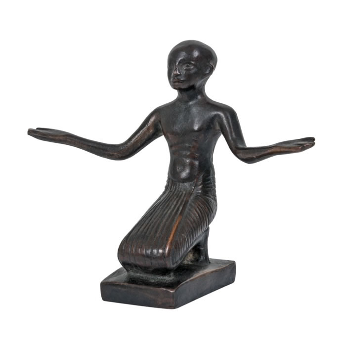 Prêtre en prière - Antiquités égyptiennes - Reproduction d’une sculpture du Musée du Louvre, Paris