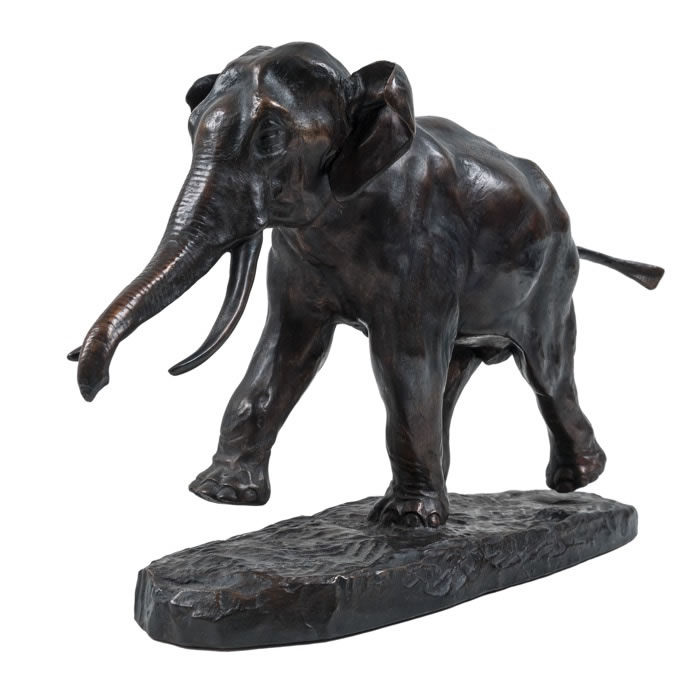 Running elephant - Reproduction d’une sculpture du Musée du Louvre, Paris
