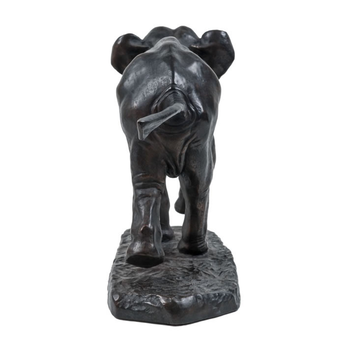 Running elephant - Reproduction d’une sculpture du Musée du Louvre, Paris
