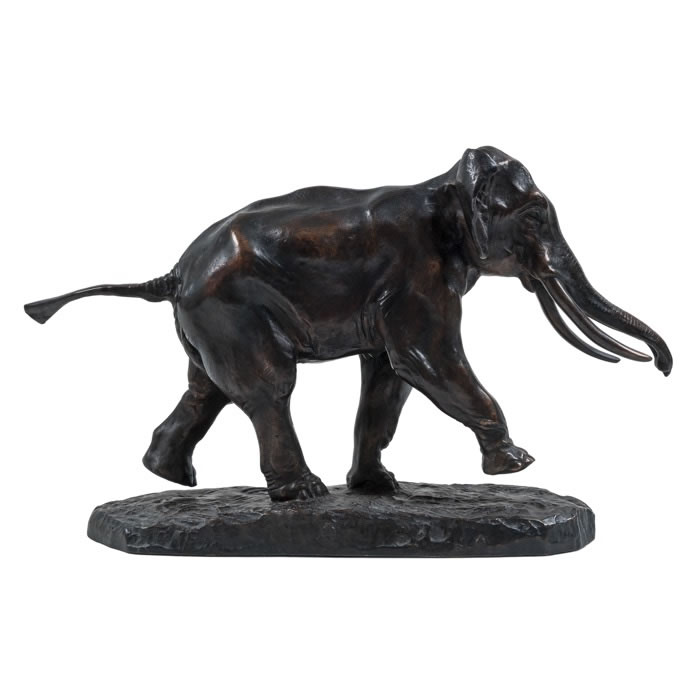 Running elephant - Reproduction d’une sculpture du Musée du Louvre, Paris