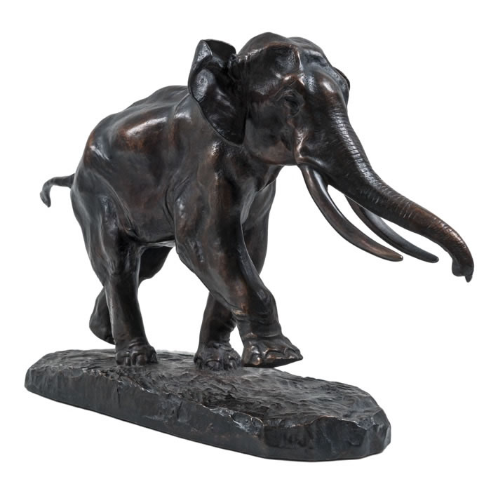 Running elephant - Reproduction d’une sculpture du Musée du Louvre, Paris